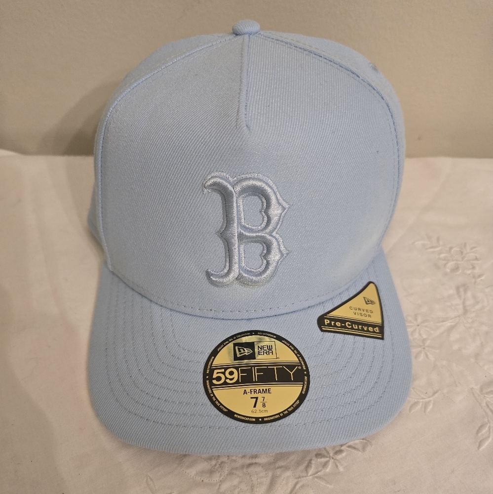 New Era 59FIFTY Sky Blue Boston Redsocks Cap 7 7/8 New With Tags